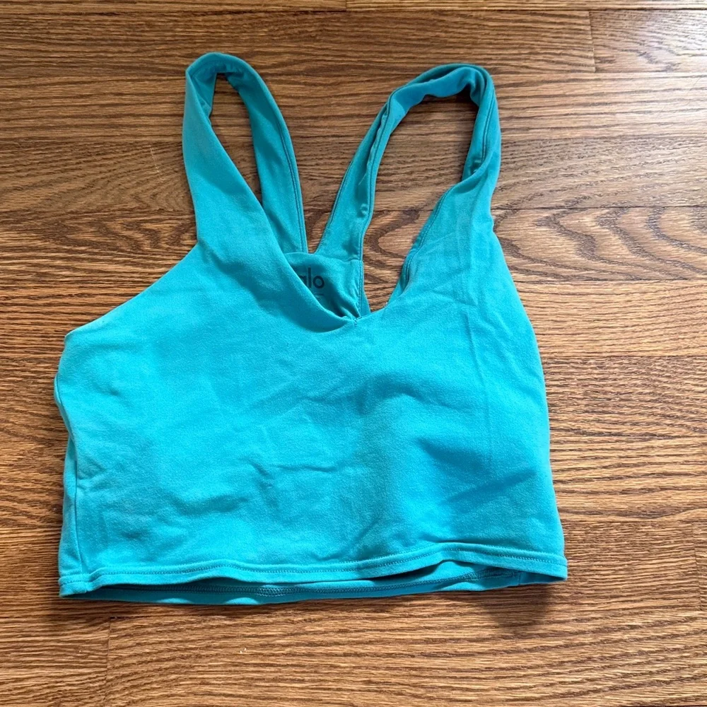 ALO Yoga Turquoise Top - Picture 2 of 7